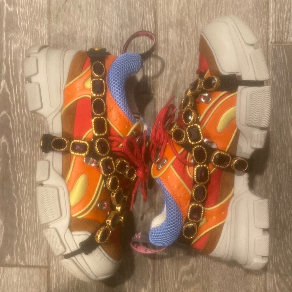 Gucci flashtrack shoes
